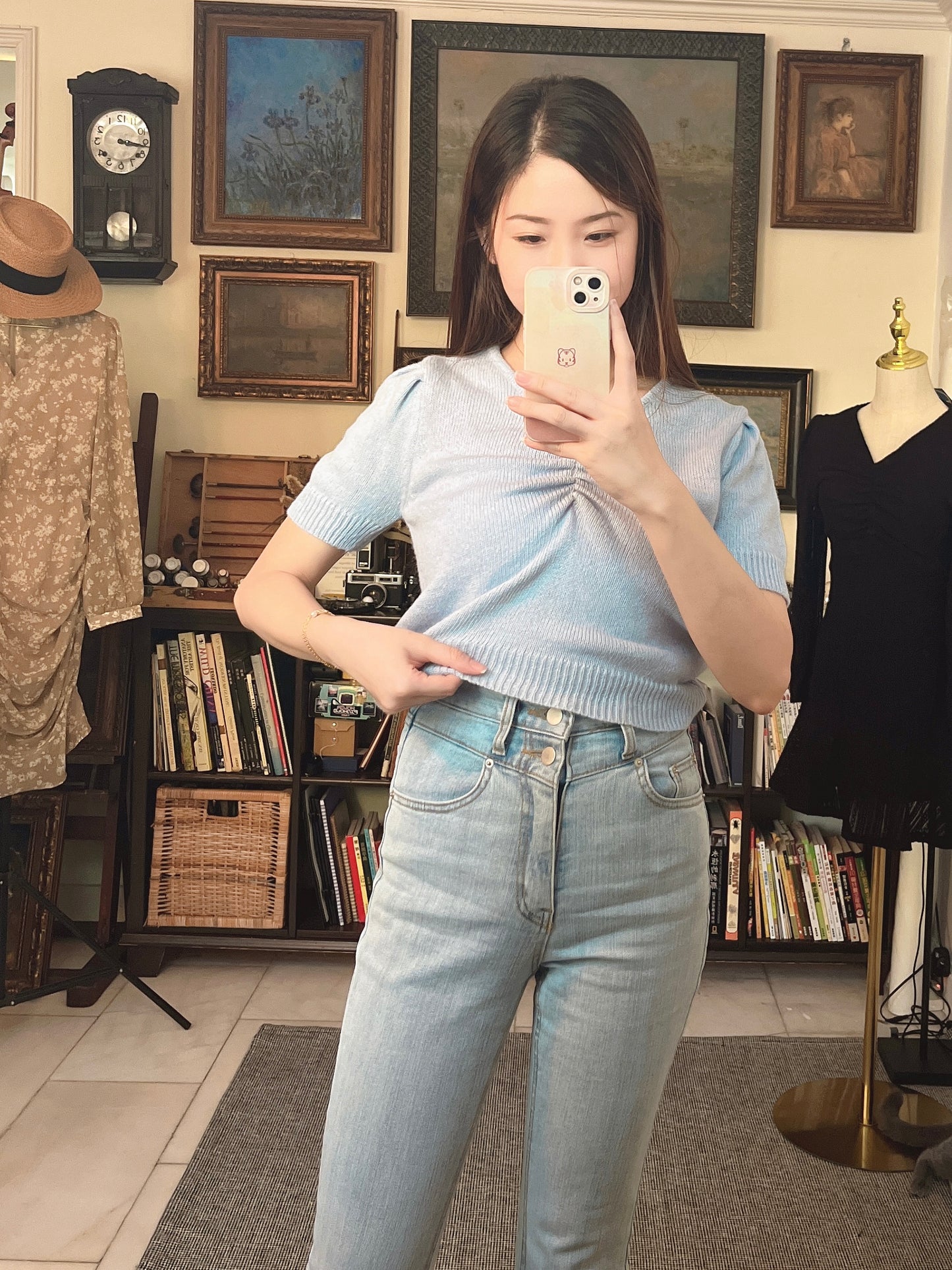 韓國淺藍修身喇叭牛仔褲