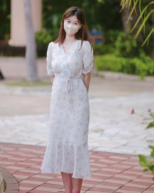 韓國藍色碎花白色連身裙